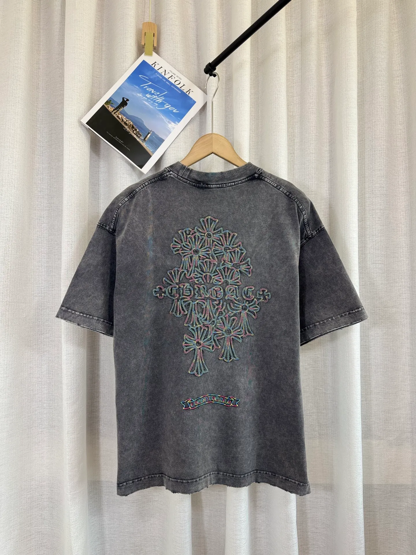 P220 ch high version Chrome Hearts 2025 spring and summer new horseshoe cross print washed appliqué short-sleeved T-shirt, fabric: 26 double yarns, 320 grams weight, heavy wash ➕ fried color + color embroidery Printing process: color embroidery Color: washed gray Size: S M L XL Style number: 5165